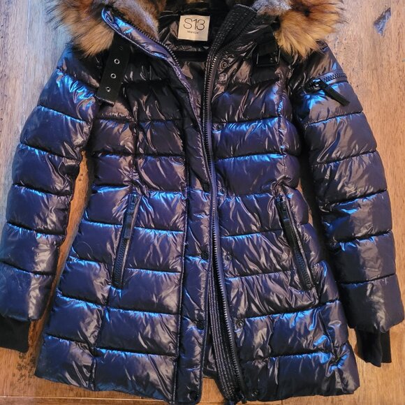 S13 Women's High-Shine Black Puffer Coat with Faux-Fur Hood XS - Picture 7 of 9